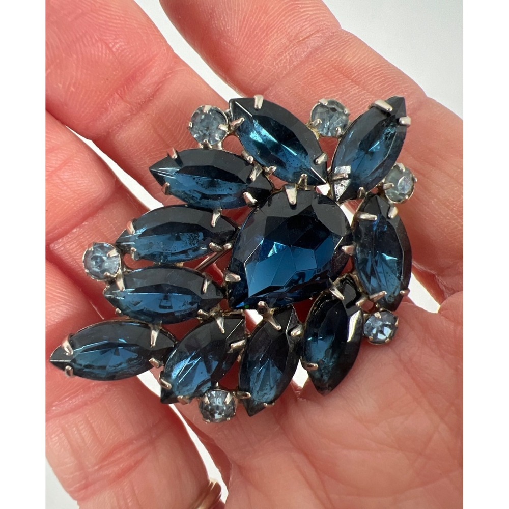 Jewelry VTG Juliana-Style Blue Marquise Round-cut Crystal Rhinestone Brooch Pin